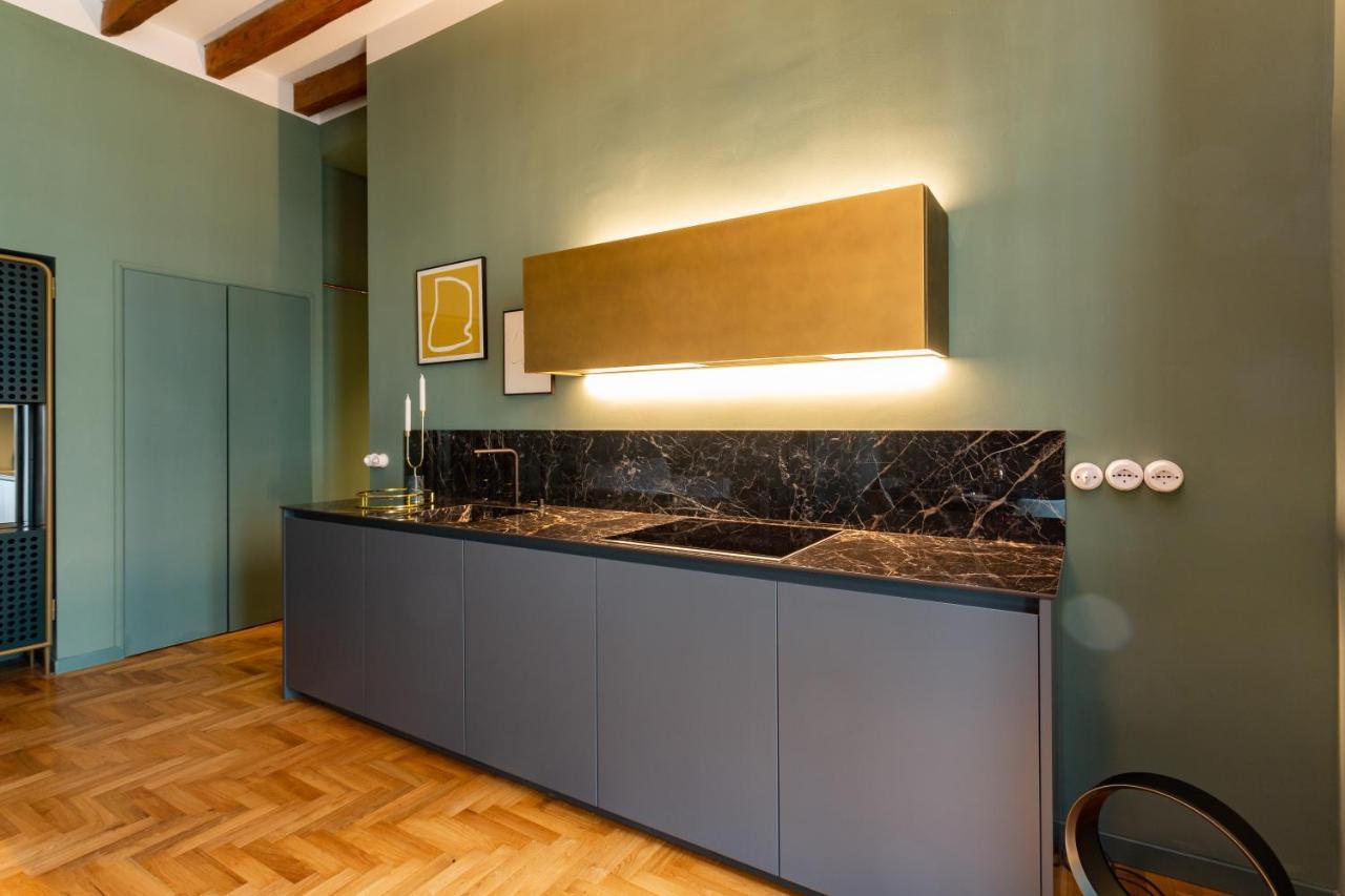 Luxury Apartment In Isola - Ca24 Milan Exterior photo
